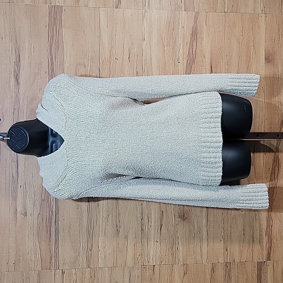 Marled Sweaters - Marled sweater hoodie